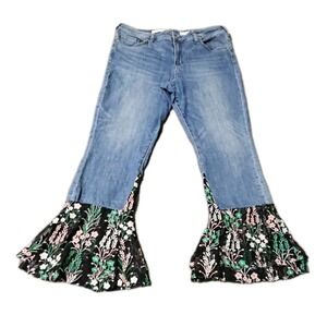 Anthropologie Pilcro Jeans Womens Sz 32  Black Floral Mesh Hem Flare Leg Boho